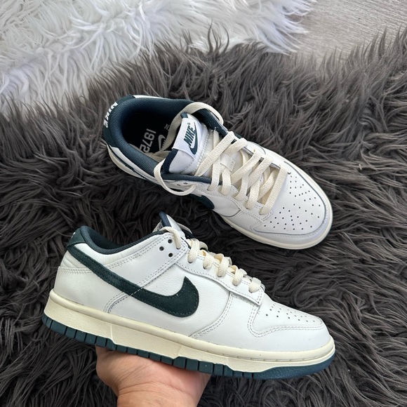 Nike Dunk low - Picture 4 of 10